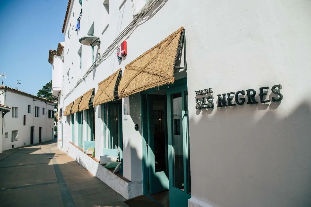 Hostal Ses Negres Begur